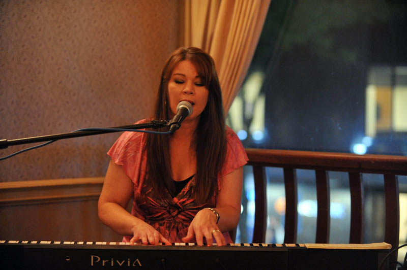 Angela Predhomme on piano